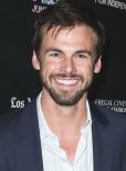 Tommy Dewey