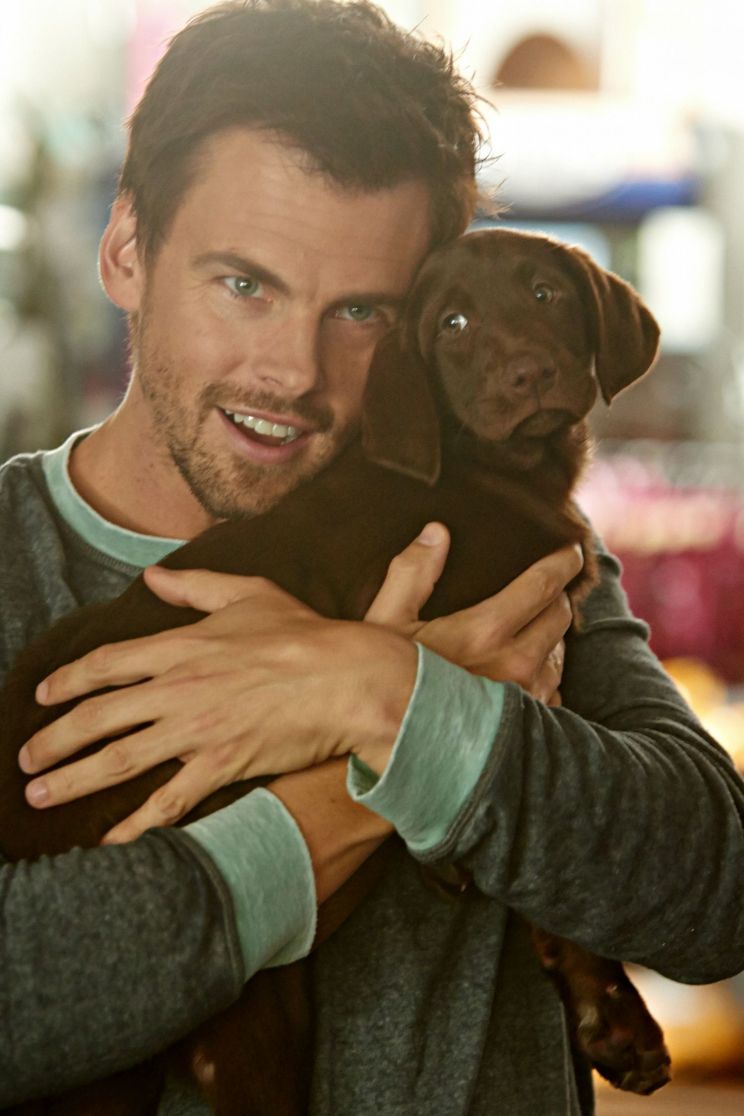 Tommy Dewey