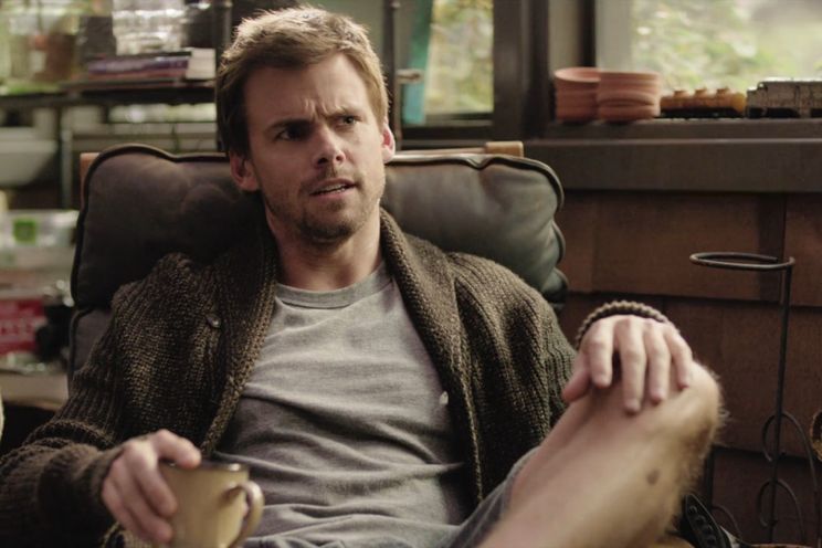 Tommy Dewey