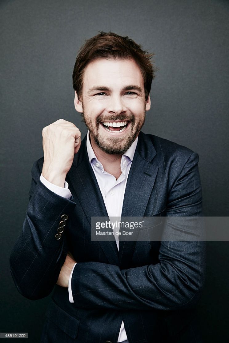 Tommy Dewey