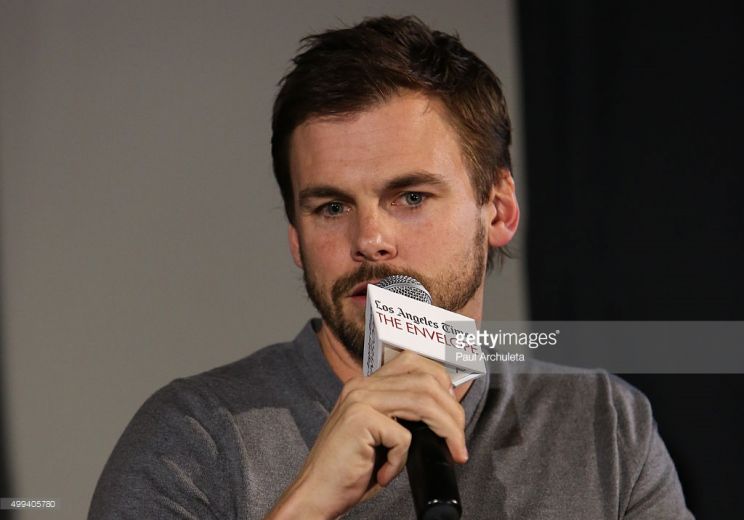 Tommy Dewey