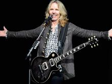 Tommy Shaw photo