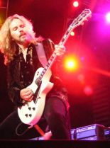 Tommy Shaw photo