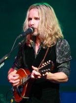 Tommy Shaw photo