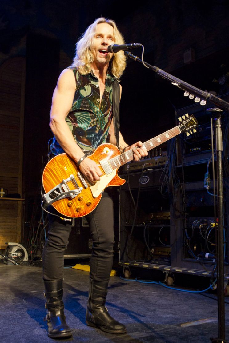 Tommy Shaw