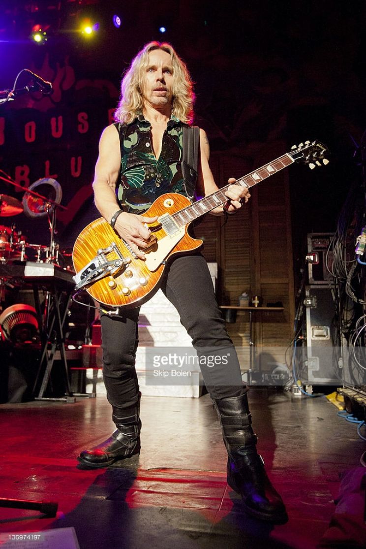 Tommy Shaw