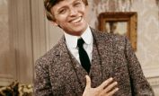 Tommy Steele