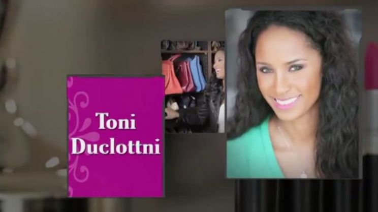 Toni Duclottni