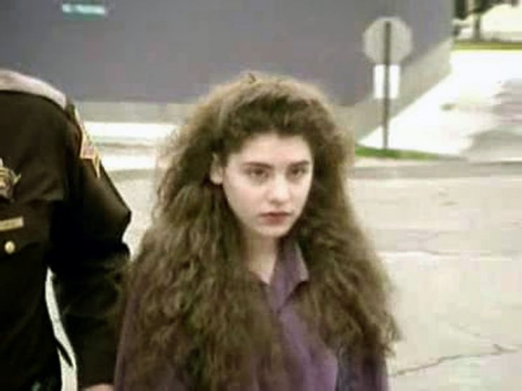 Toni Lawrence