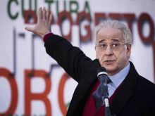 Toni Servillo
