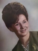 Toni Wayne photo