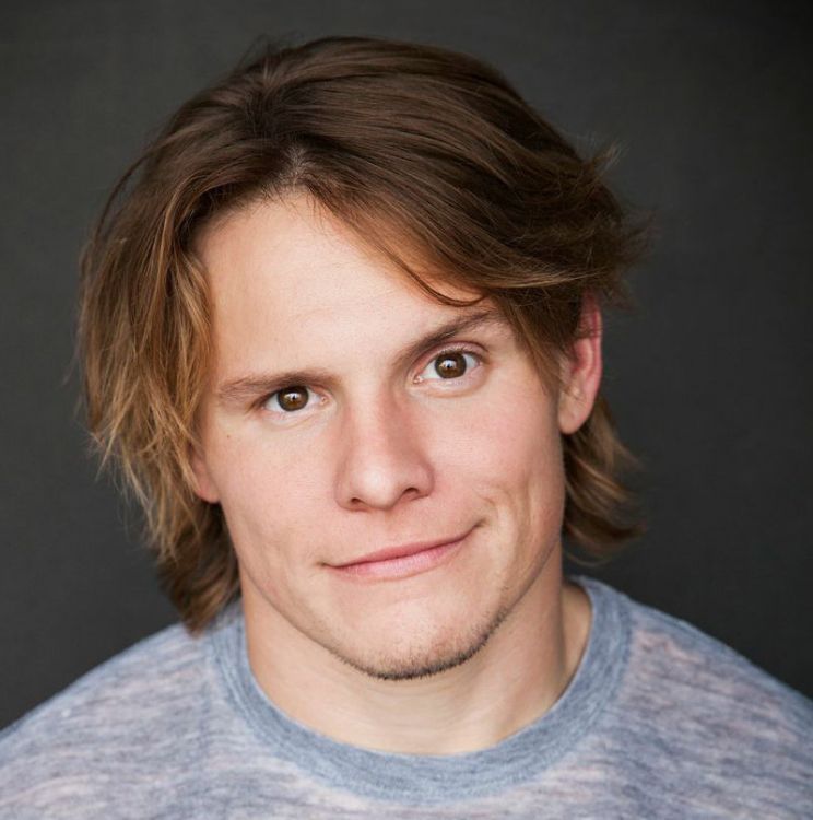 Tony Cavalero