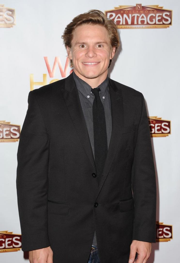 Tony Cavalero