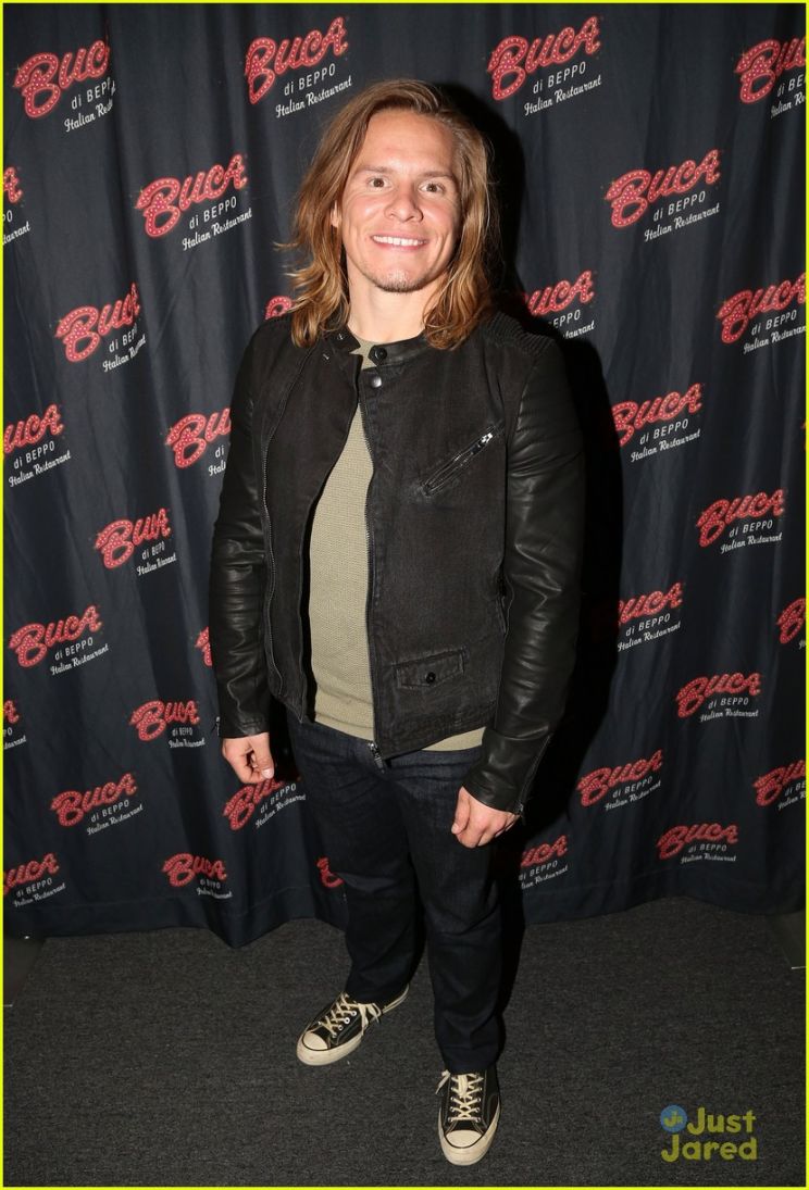 Tony Cavalero