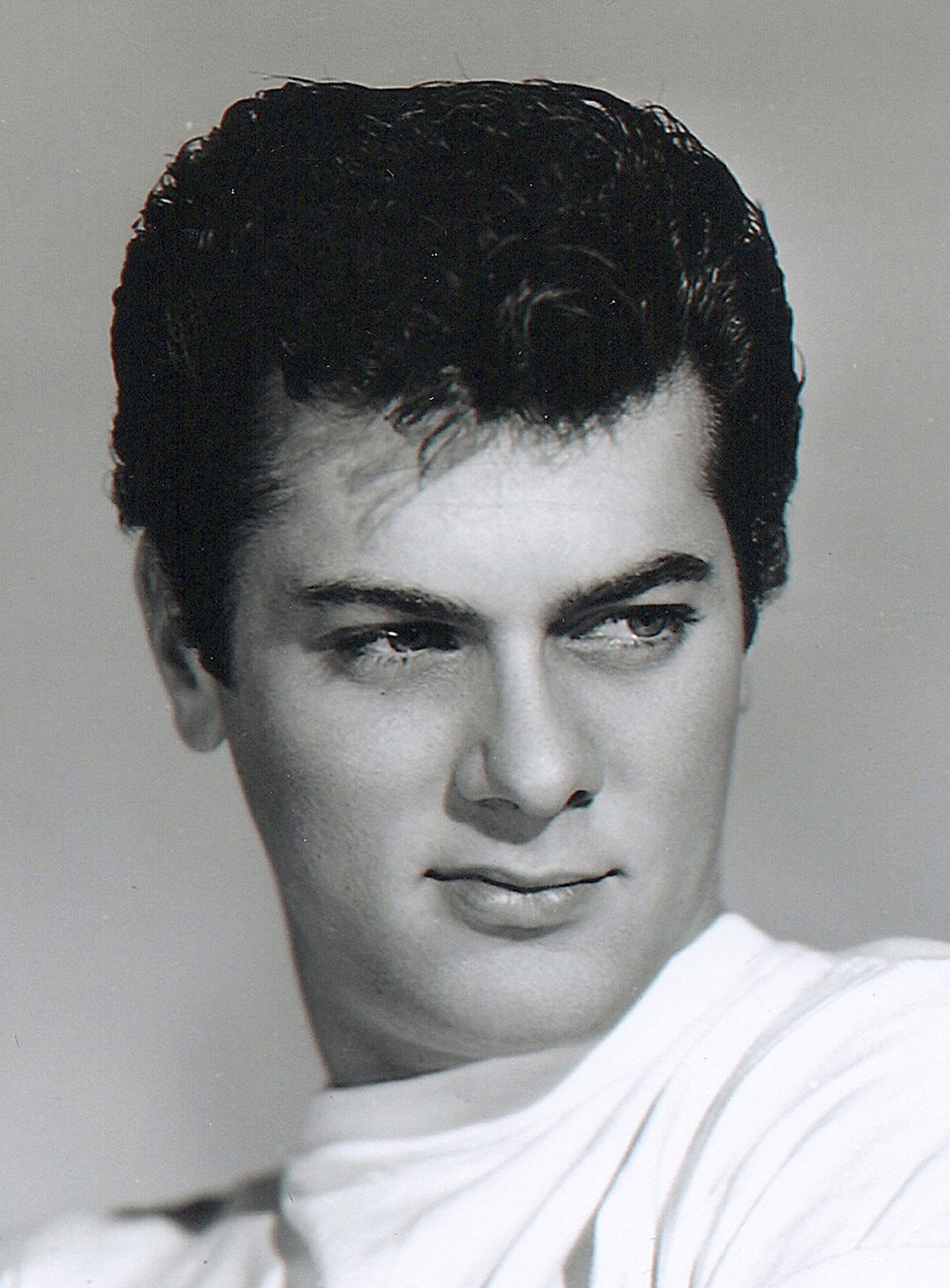 Pictures Of Tony Curtis