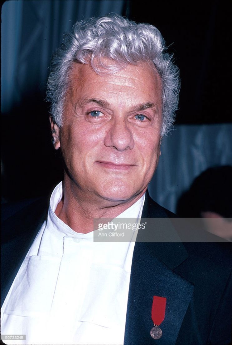 Tony Curtis