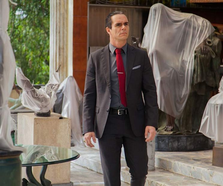 Tony Dalton