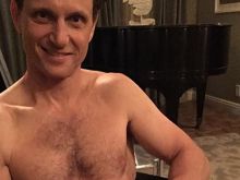 Tony Goldwyn