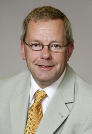 Tony McNamara