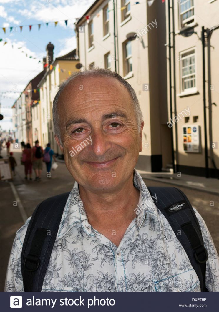 Tony Robinson