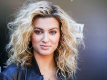 Tori Kelly