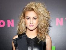 Tori Kelly