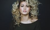 Tori Kelly