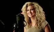 Tori Kelly