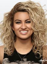 Tori Kelly