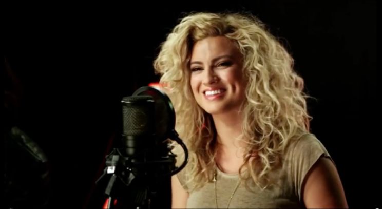 Tori Kelly