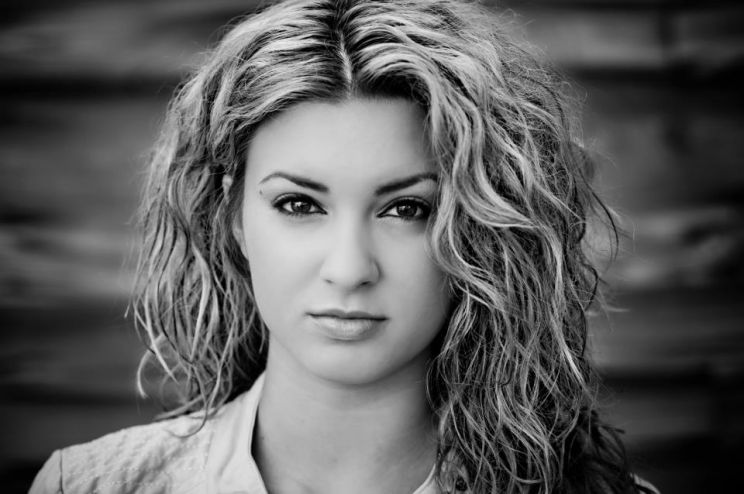 Tori Kelly