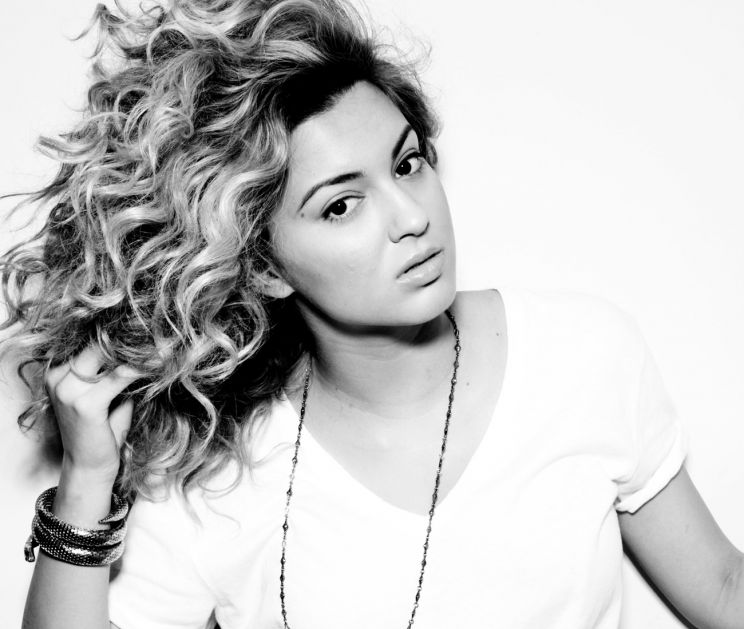 Tori Kelly