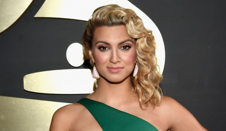 Tori Kelly