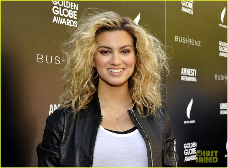 Tori Kelly