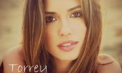 Torrey DeVitto