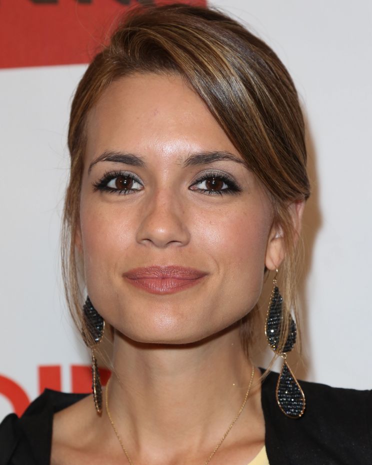 Torrey DeVitto