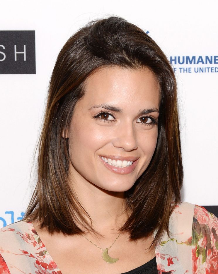 Torrey DeVitto