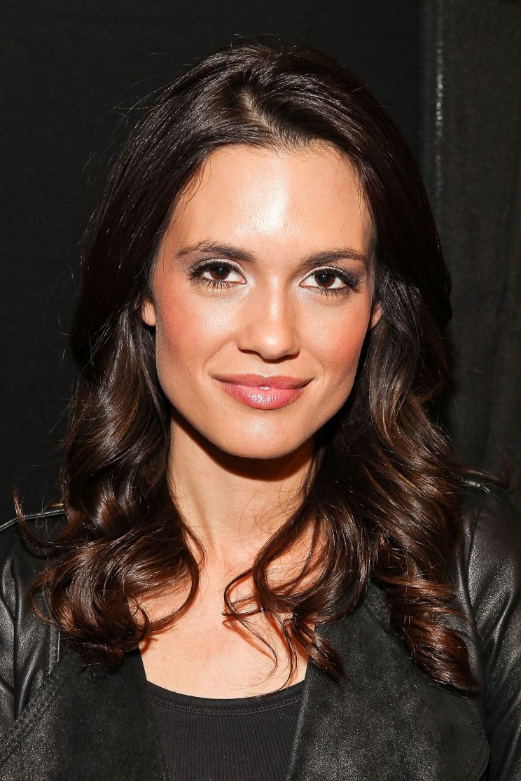 Torrey DeVitto