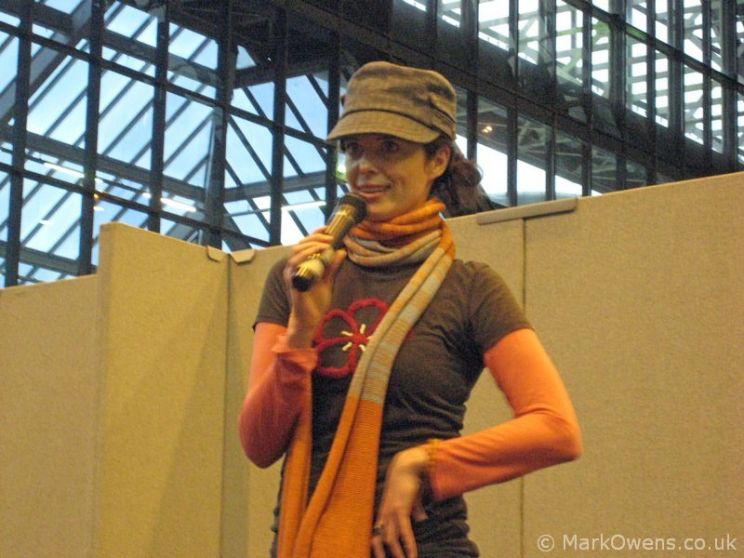 Torri Higginson