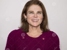 Tovah Feldshuh