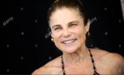 Tovah Feldshuh