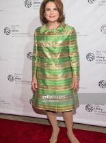 Tovah Feldshuh