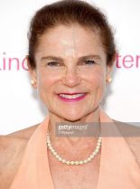 Tovah Feldshuh