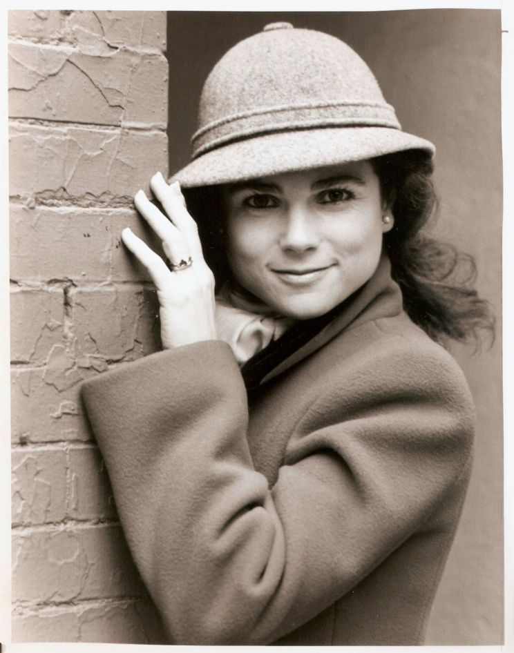Tovah Feldshuh