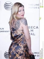 Trace Lysette photo