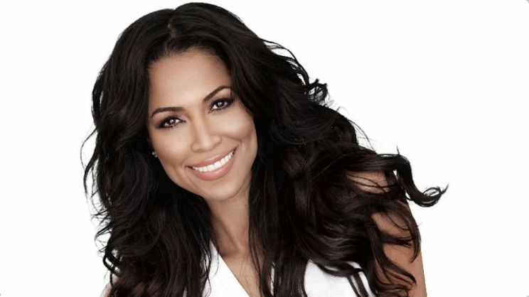 Tracey E. Edmonds