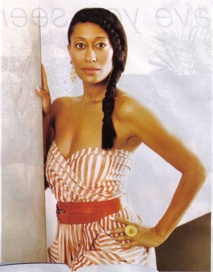 Tracey Ellis