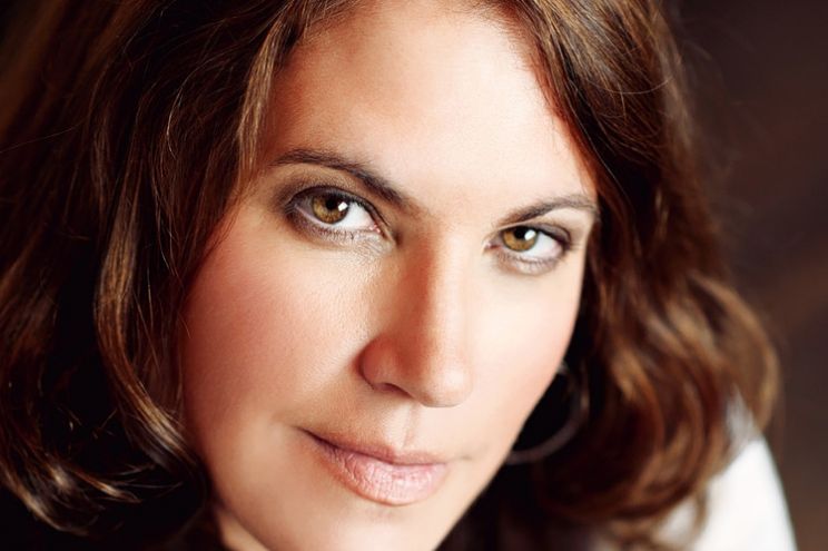 Tracey Graves