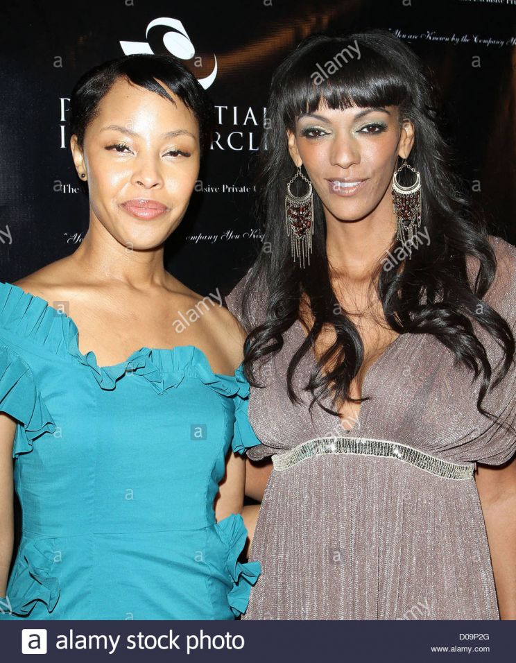 Tracey Heggins