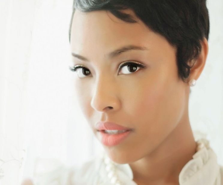 Tracey Heggins